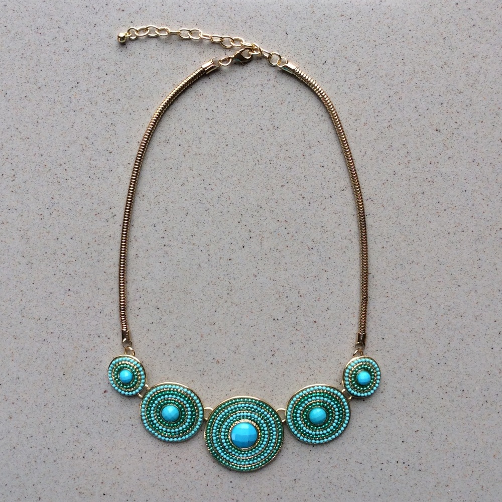 *NWOT* Olivia Welles Necklace